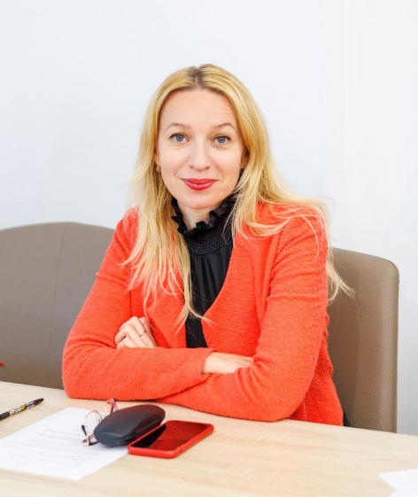 Татьяна Илико — аккредитованный переводчик при Посольстве Болгарии в Молдове, переводы документов, болгарское гражданство